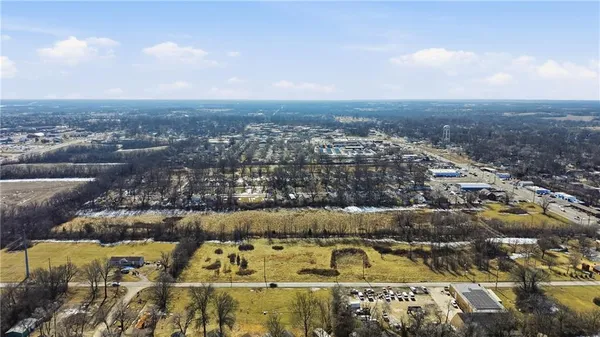$1,000,000 | 401 North Scott Avenue, Belton, MO 64012