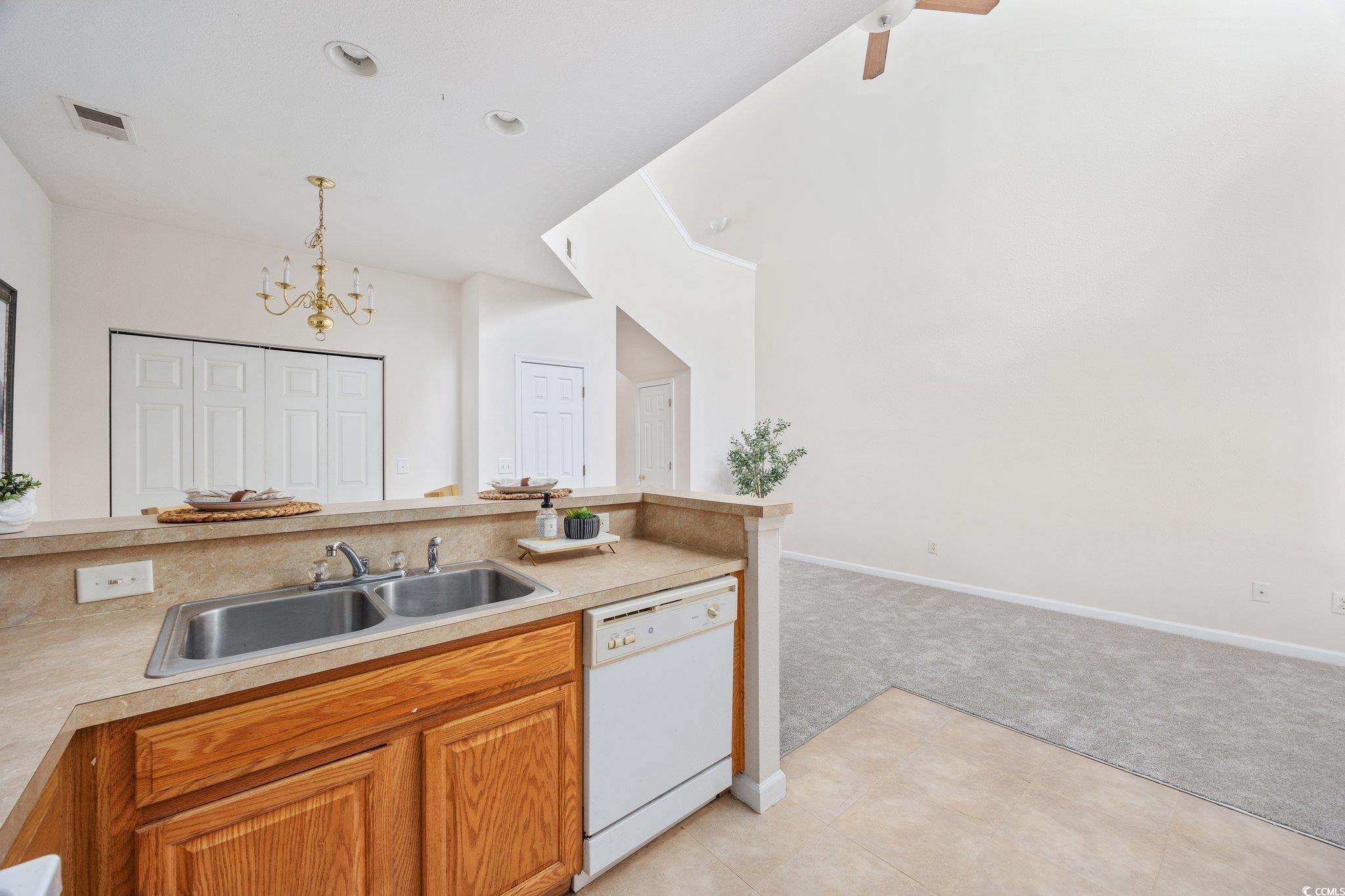 155 Chenoa Drive, Unit E Murrells Inlet, SC 29576 - Photo 9 of 34 Gallery Image 9
