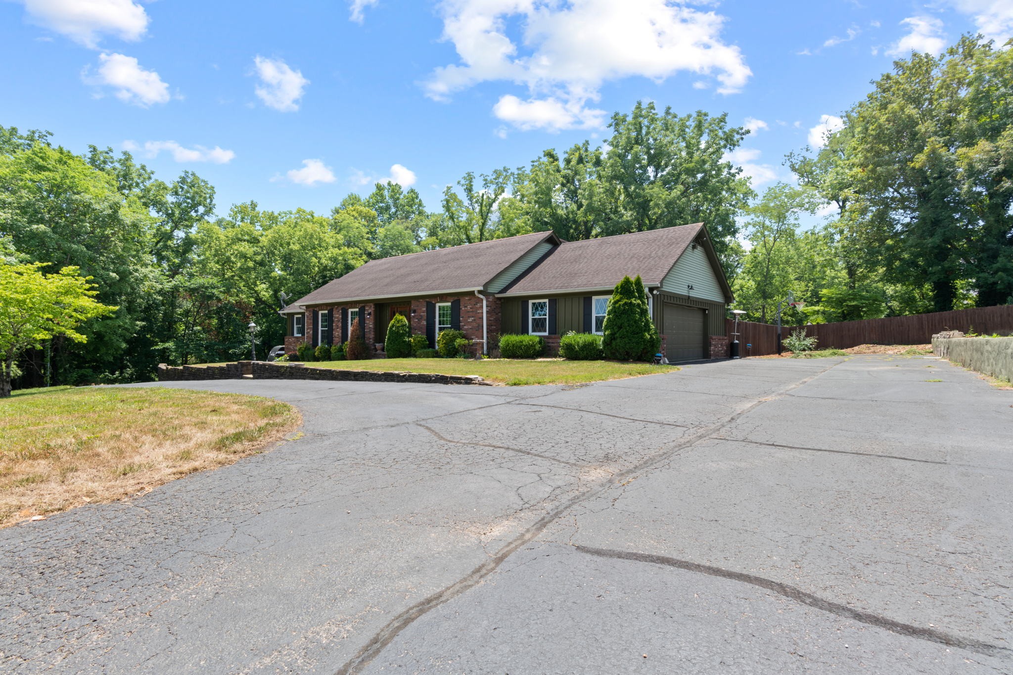 102 3rd Avenue East Springfield, TN 37172 - Photo 2 of 65