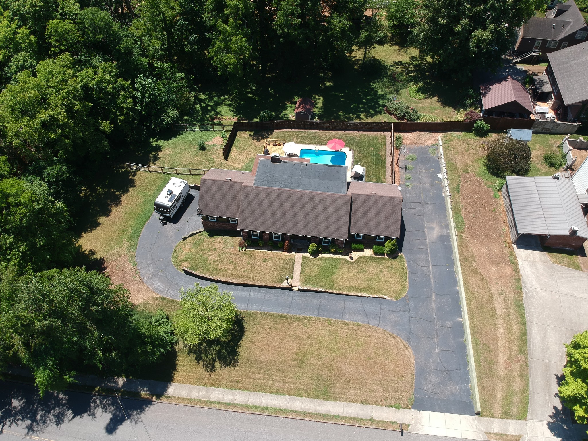 102 3rd Avenue East Springfield, TN 37172 - Photo 59 of 65 an aerial view of a house with a yard