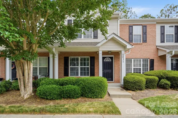 $1,695 | 8031 Stoneham Court, Matthews, NC 28105