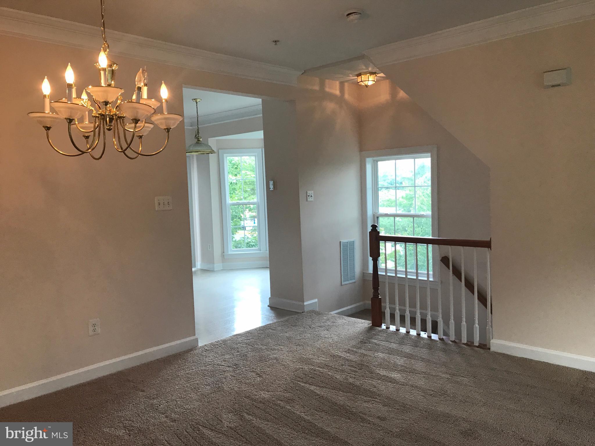 3350 Castle Ridge Circle, Unit 1 Silver Spring, MD 20904 - Photo 14 of 43 Dining Room