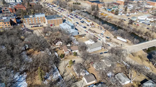 $565,000 | 258-264 College Street Southeast, Valley City, ND 58072