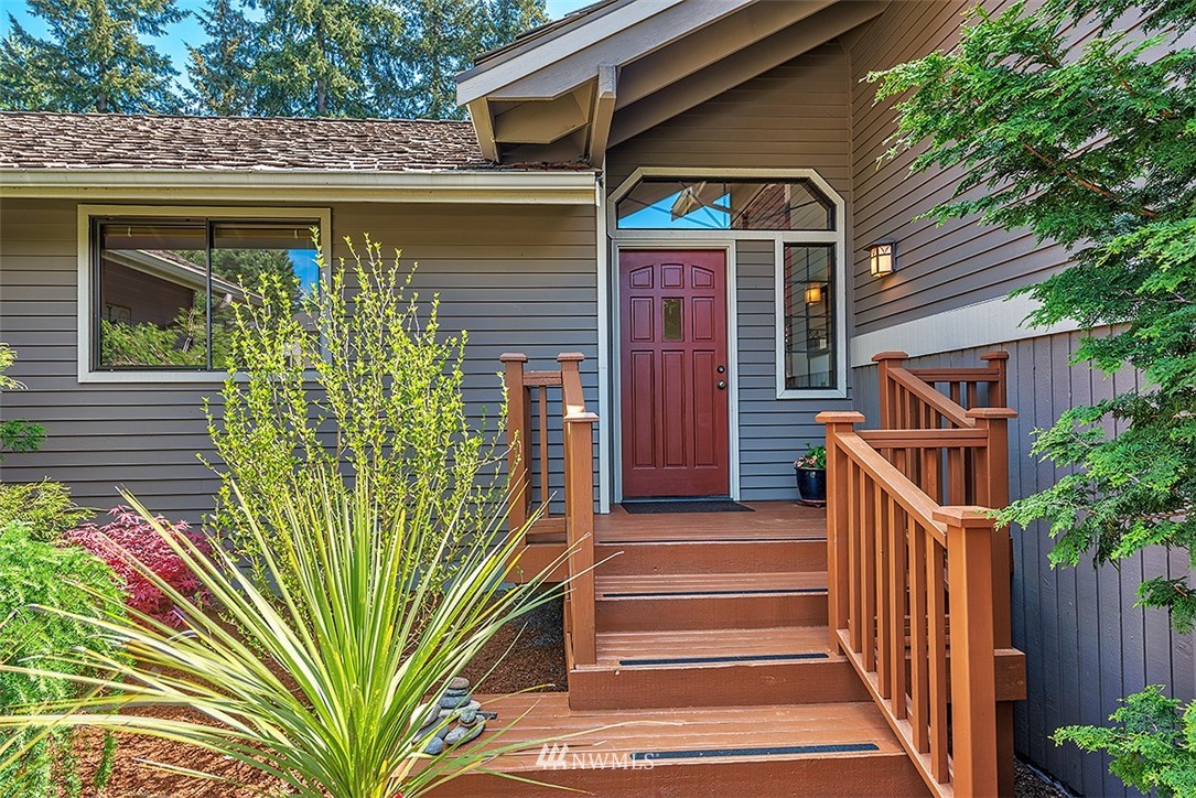 14830 104th Avenue Northeast Bothell, WA 98011 - Photo 5 of 24 Gallery Image 5