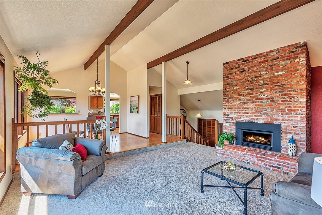 14830 104th Avenue Northeast Bothell, WA 98011 - Photo 8 of 24 Gallery Image 8