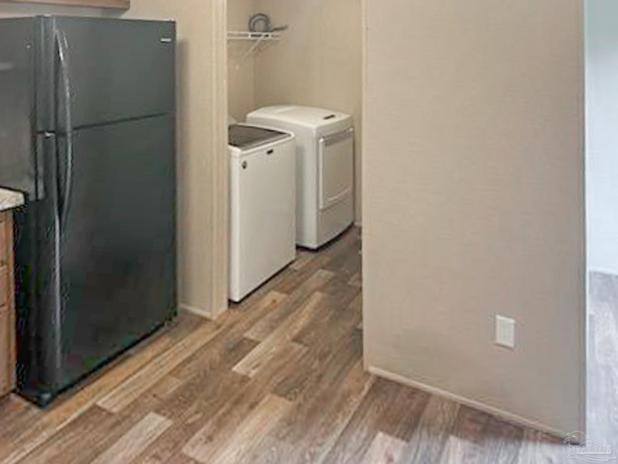 5079 Red Barn Road Milton, FL 32583 - Photo 5 of 22