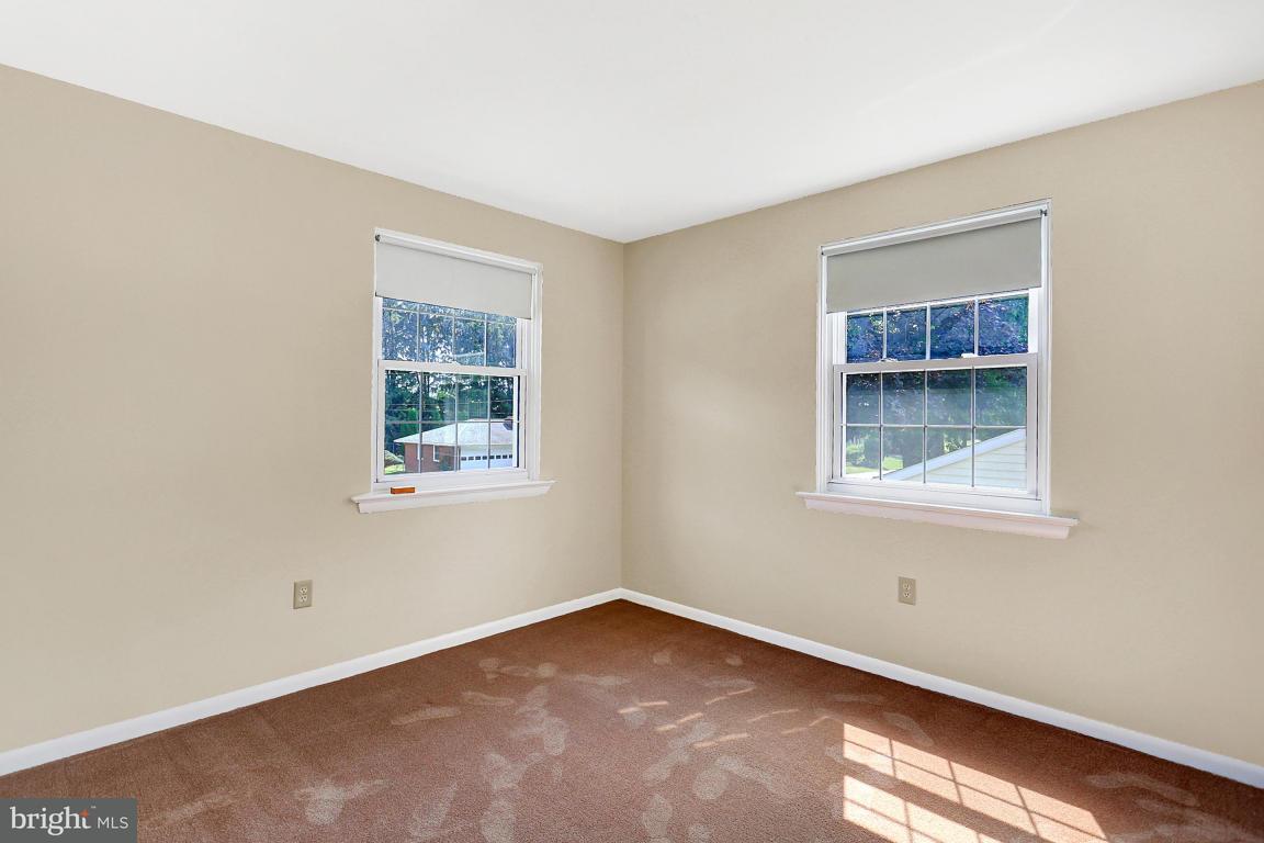 2725 Royal Road Lancaster, PA 17603 - Photo 14 of 28 Gallery Image 14