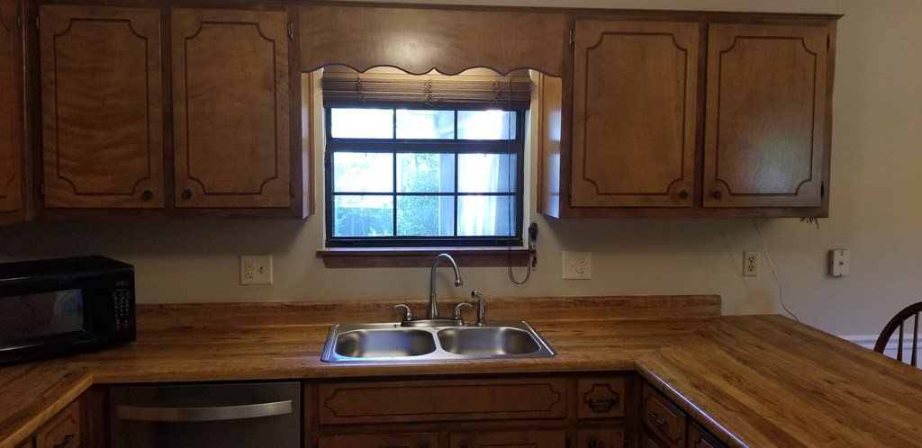1305 Brown Road Hephzibah, GA 30815 - Photo 10 of 45 New SS sink and brushed Nichole faucet.