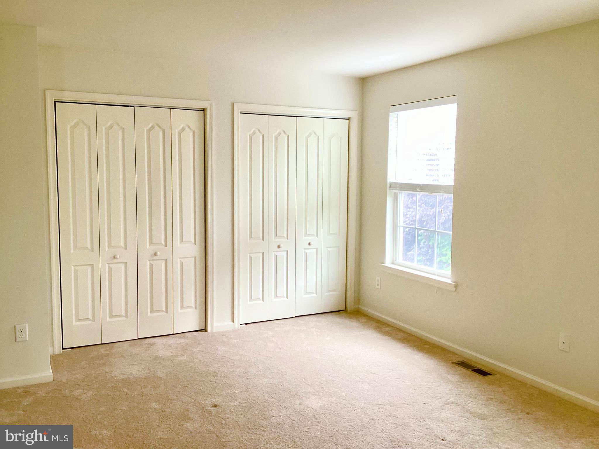 140 Pumpkin Patch Lane Hockessin, DE 19707 - Photo 15 of 25 an empty room with windows