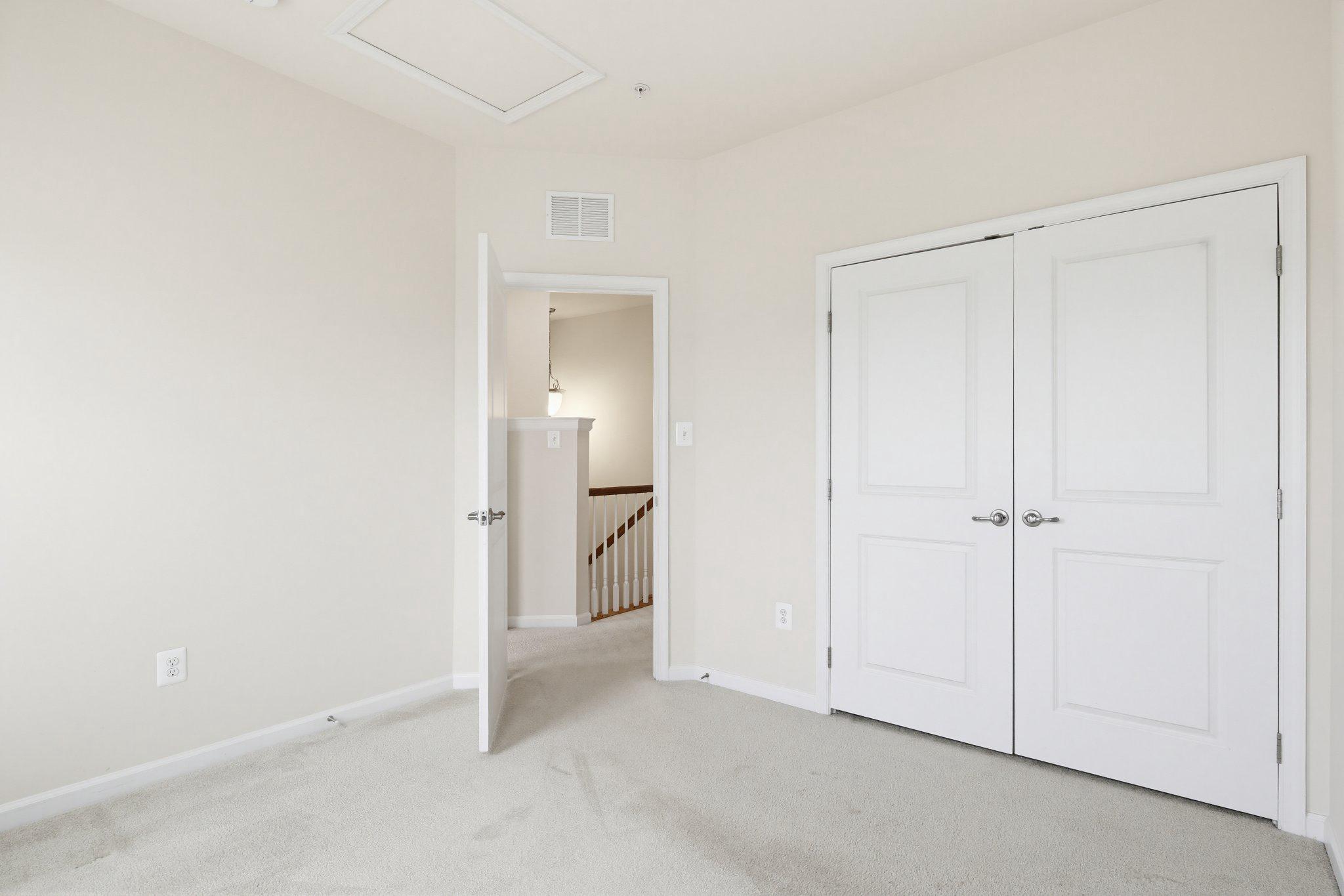 3819 Cullingworth Road Burtonsville, MD 20866 - Photo 30 of 50 an empty room with closet area