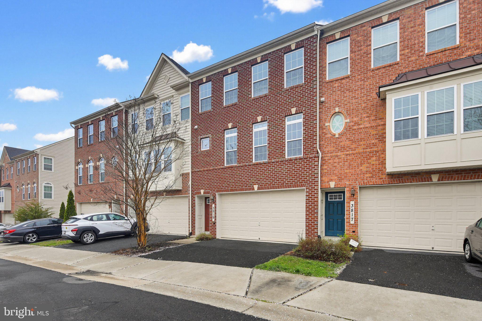 3819 Cullingworth Road Burtonsville, MD 20866 - Photo 43 of 50 a car parked in front of a building