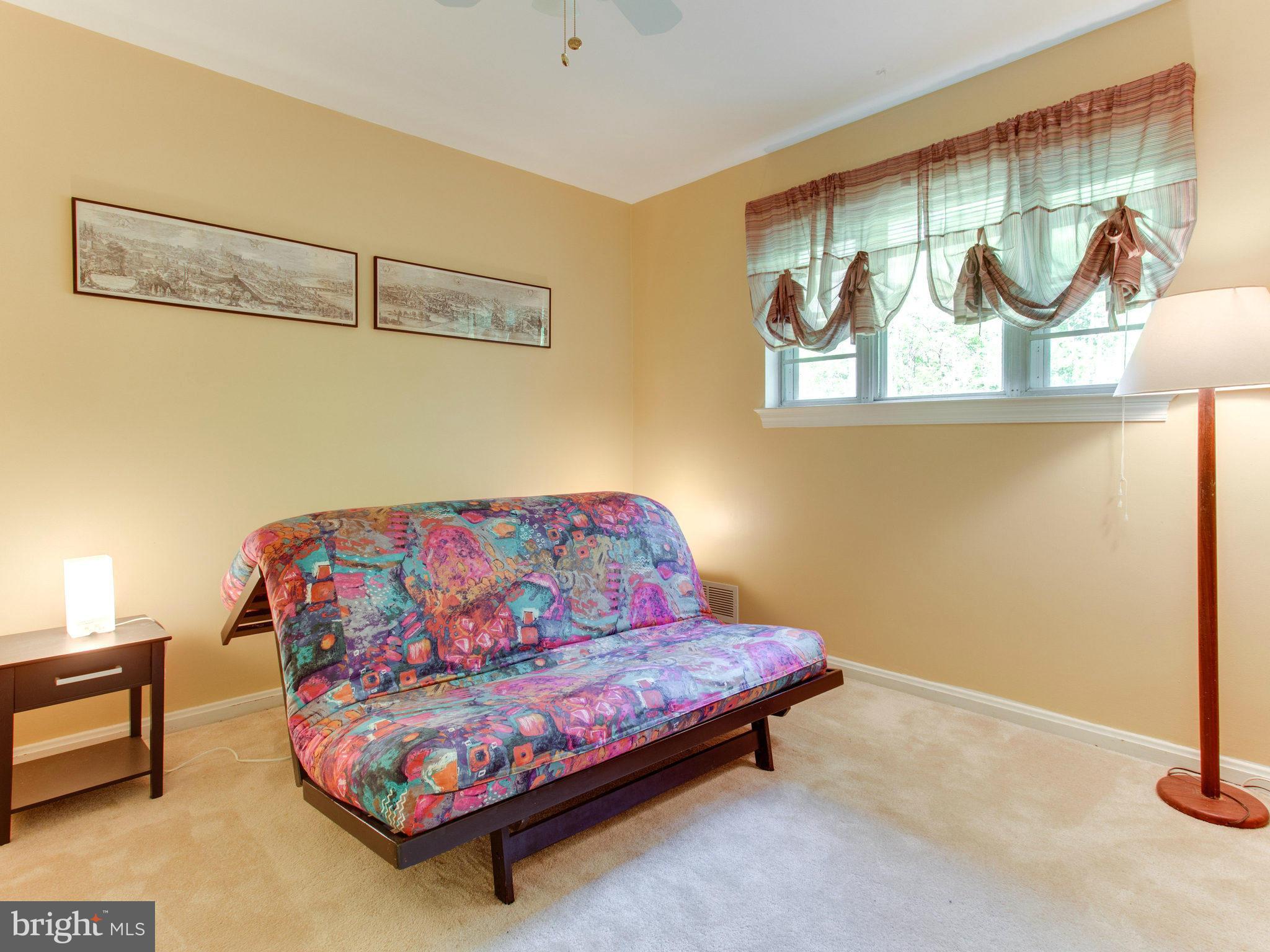 10785 Kinloch Road Silver Spring, MD 20903 - Photo 25 of 30 Bedroom