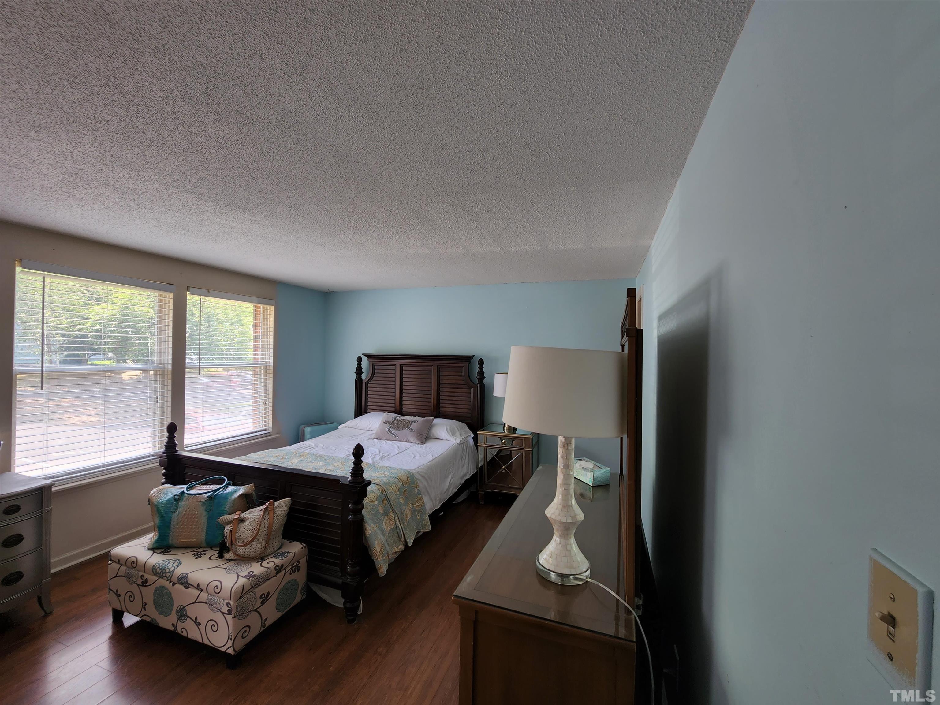 1700 Ithaca Lane Raleigh, NC 27606 - Photo 4 of 13 Gallery Image 4