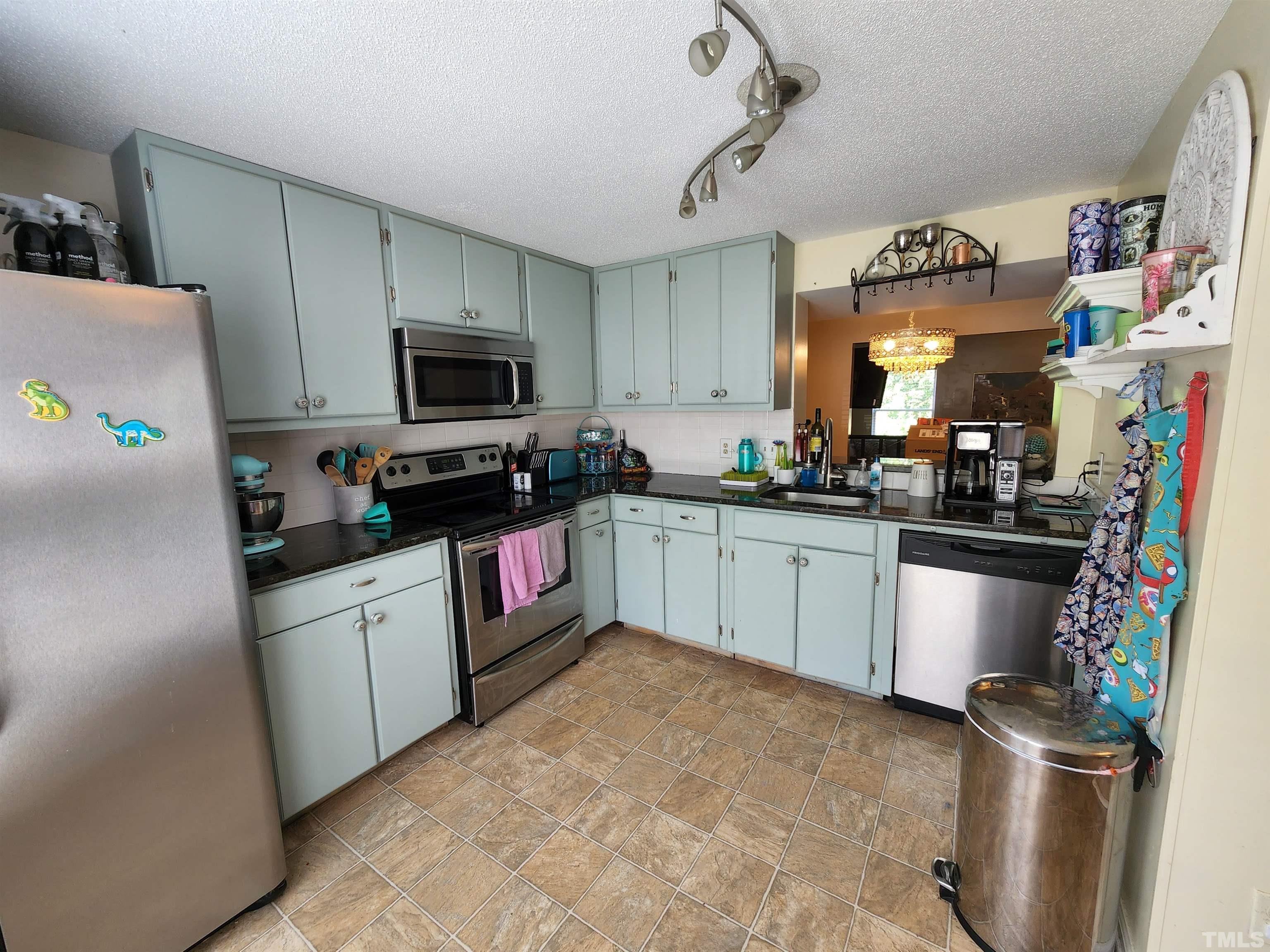 1700 Ithaca Lane Raleigh, NC 27606 - Photo 8 of 13 Gallery Image 8