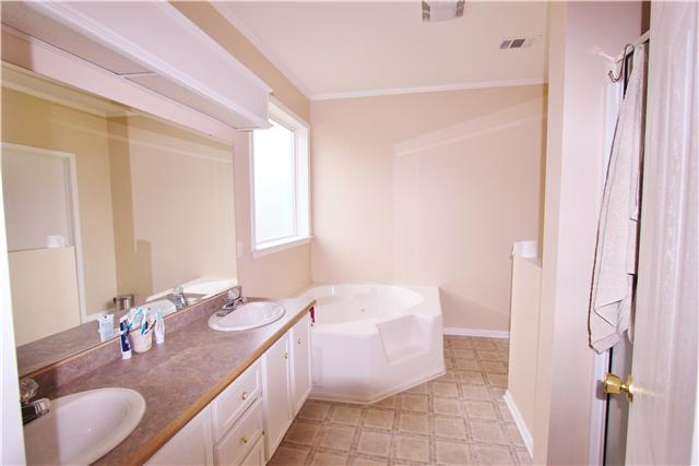 2765 West Saulsbury Road Lebanon, TN 37090 - Photo 6 of 17 Master Bath - Double Vanities