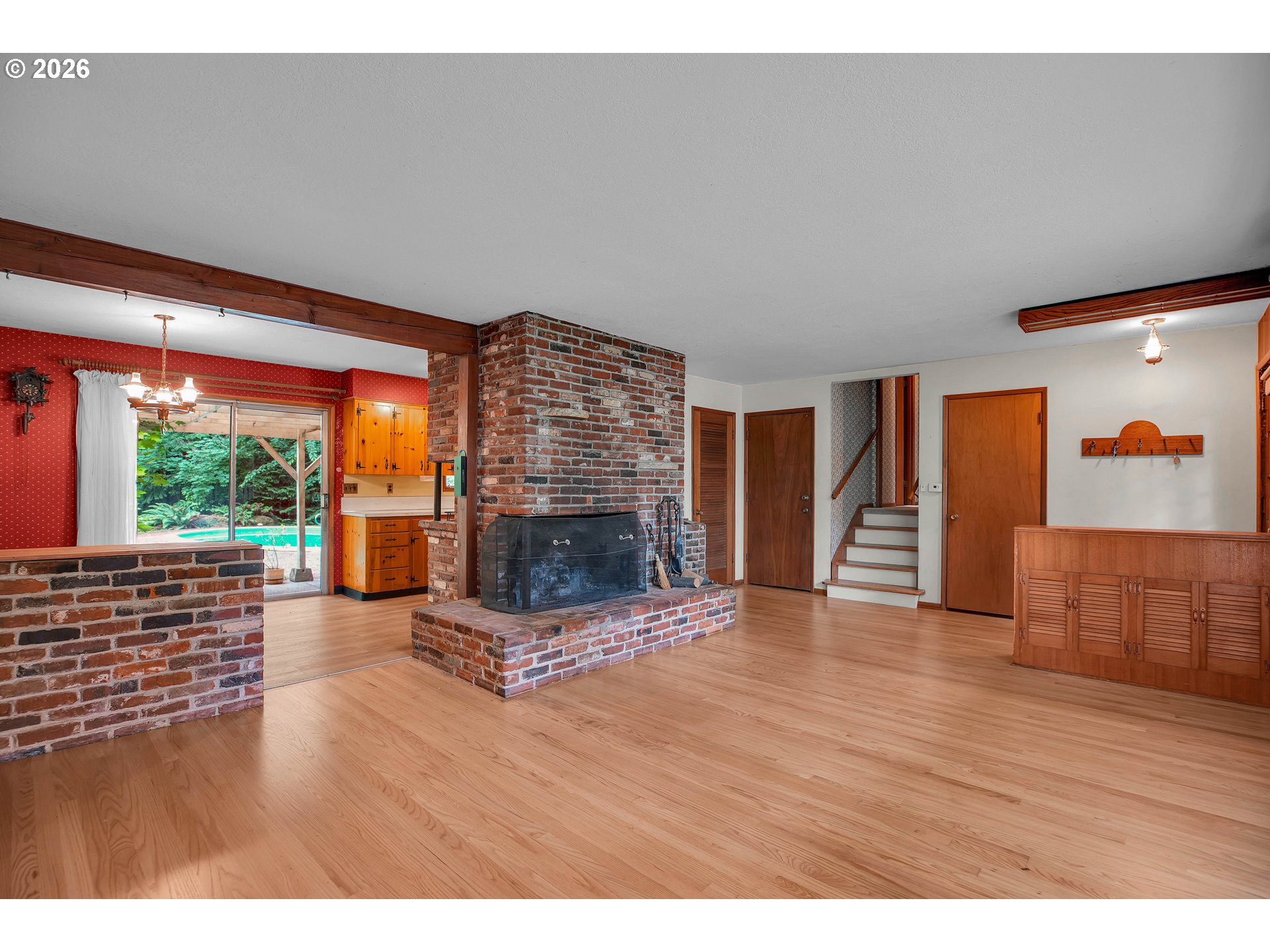 16714 Northeast Wasco Street Portland, OR 97230 - Photo 11 of 42