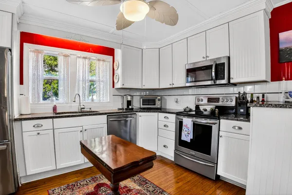 $4,400,000 | 580 Parker Drive, Pawleys Island, SC 29585