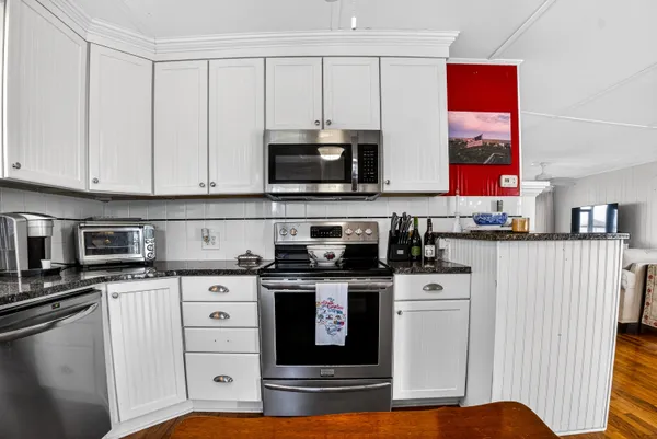 $4,400,000 | 580 Parker Drive, Pawleys Island, SC 29585