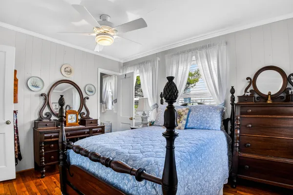 $4,400,000 | 580 Parker Drive, Pawleys Island, SC 29585