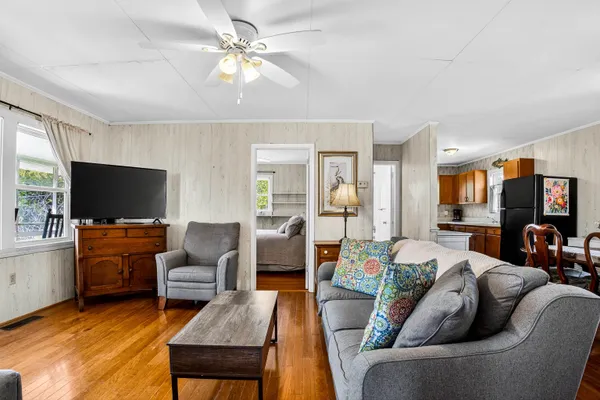 $4,400,000 | 580 Parker Drive, Pawleys Island, SC 29585