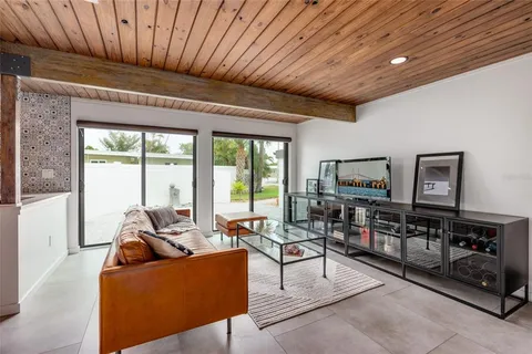 $739,500 | 302 41st Avenue, St. Pete Beach, FL 33706