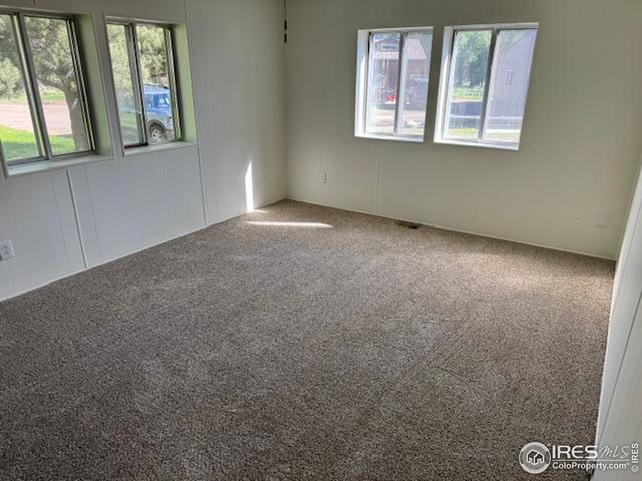 2720 North Co Road 23 Bellvue, CO 80512 - Photo 11 of 31