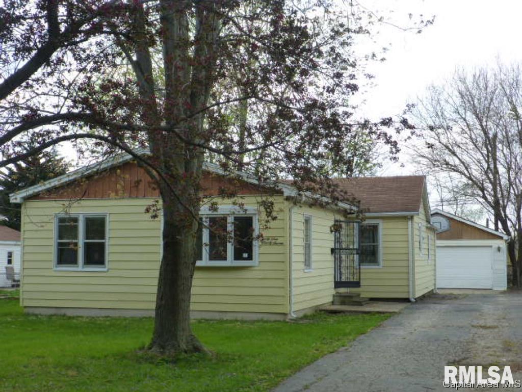 3137 Carman Avenue Springfield, IL 62703 - Photo 1 of 14 Gallery Image 1