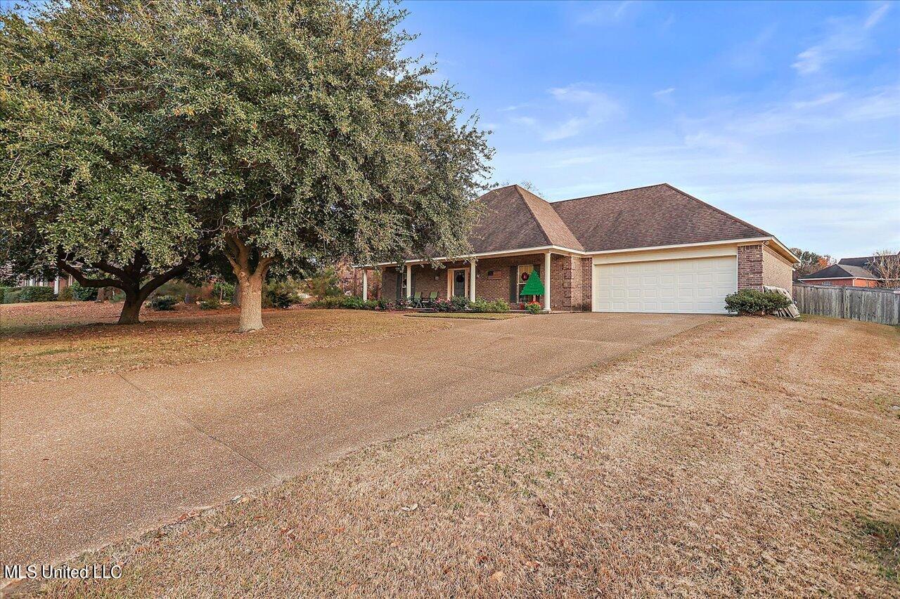 04-320 Hunters Ridge Dr
