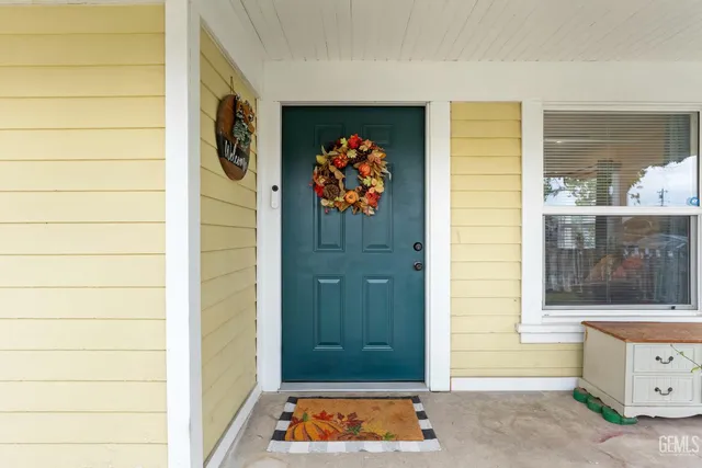 a view of front door of house