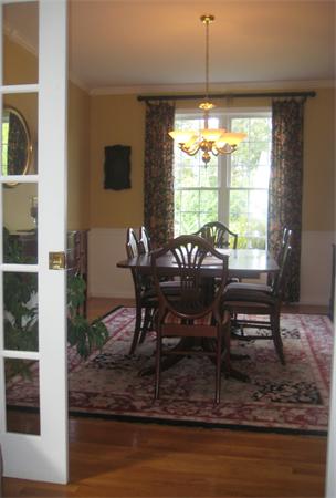 33 Pennock Road Ashland, MA 01721 - Photo 8 of 14 a dining room with furniture and window