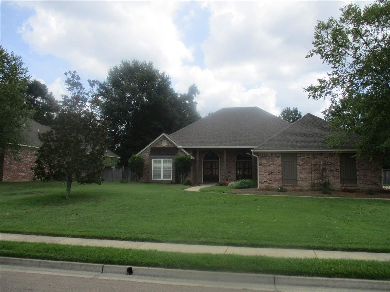 335 Red Eagle Circle Ridgeland, MS 39157 - Photo 1 of 15 Photo 1