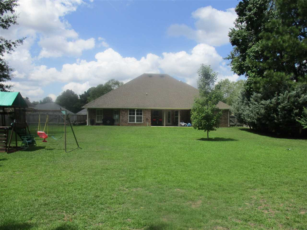 335 Red Eagle Circle Ridgeland, MS 39157 - Photo 3 of 15 Photo 3