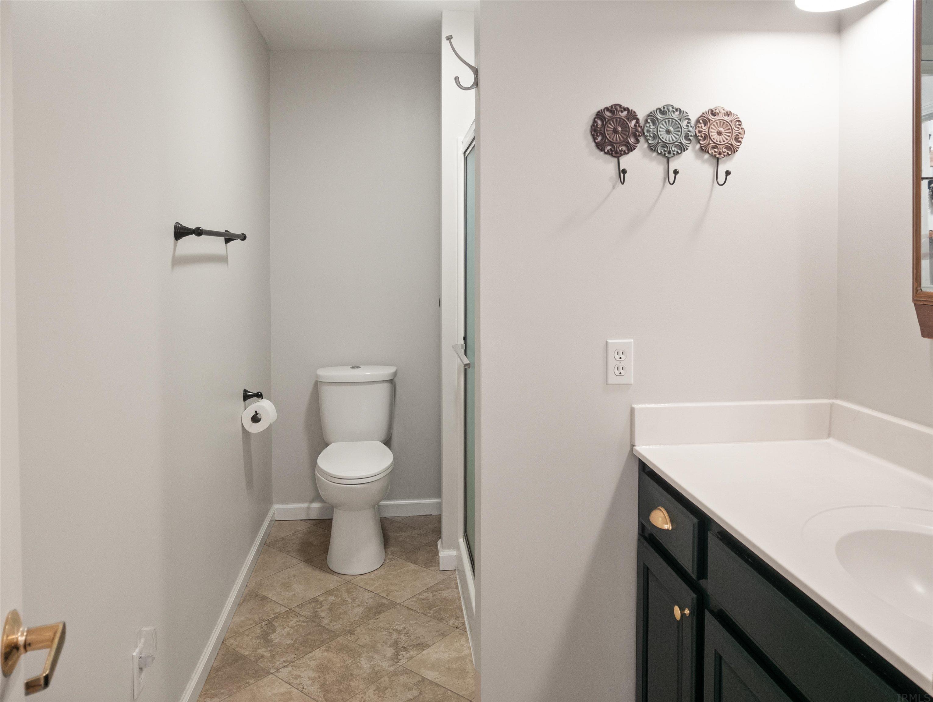 5214 Coventry Lane Fort Wayne, IN 46804 - Photo 18 of 25