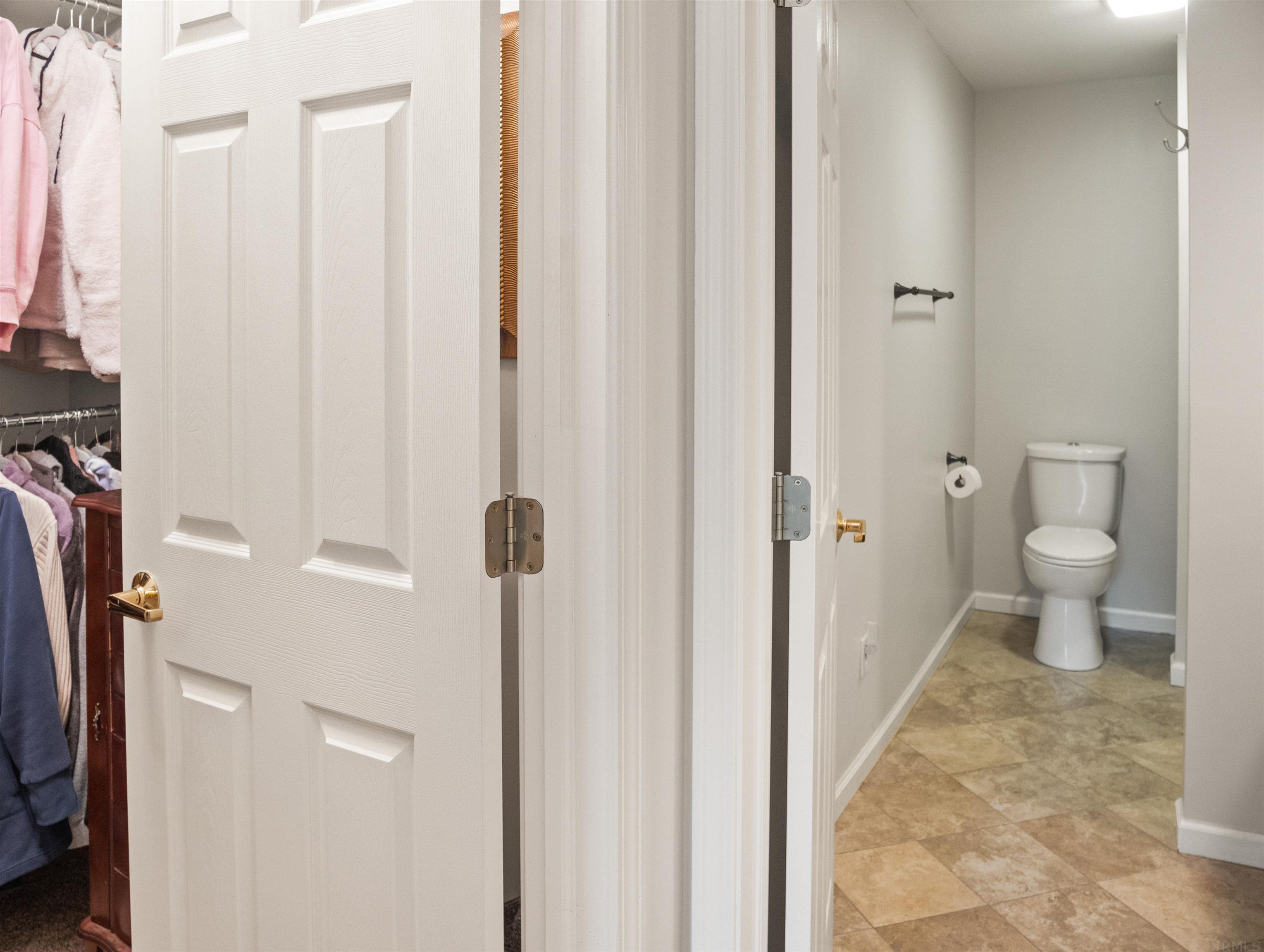 5214 Coventry Lane Fort Wayne, IN 46804 - Photo 19 of 25