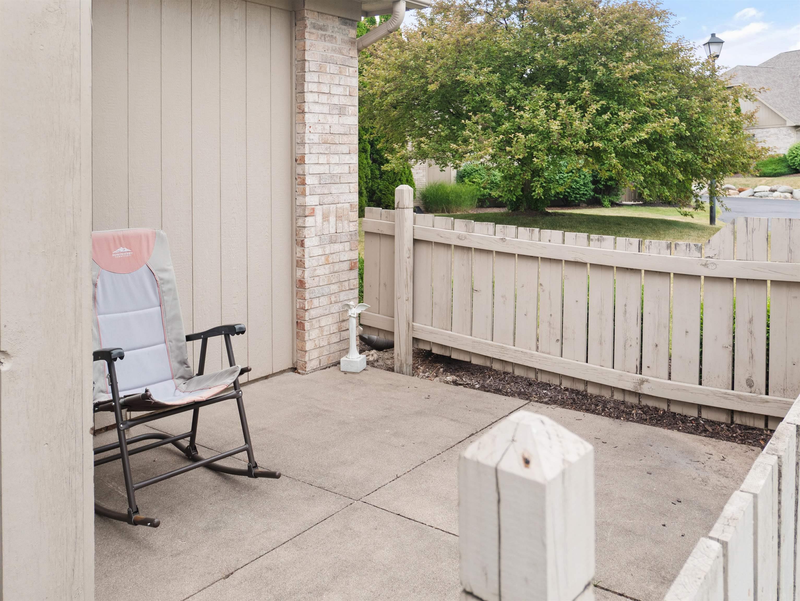 5214 Coventry Lane Fort Wayne, IN 46804 - Photo 21 of 25