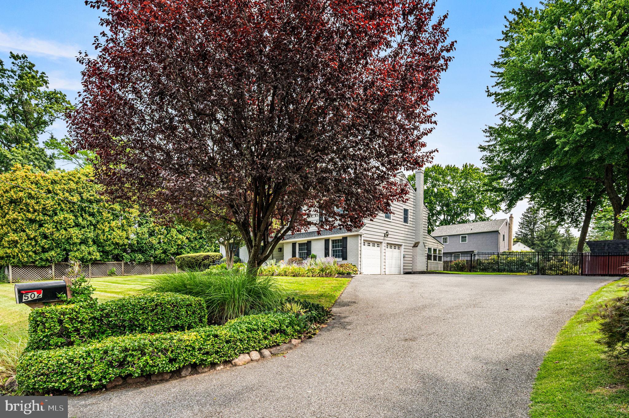 502 Brookhaven Road Wallingford, PA 19086 - Photo 48 of 48 Plenty of parking...welcome home!