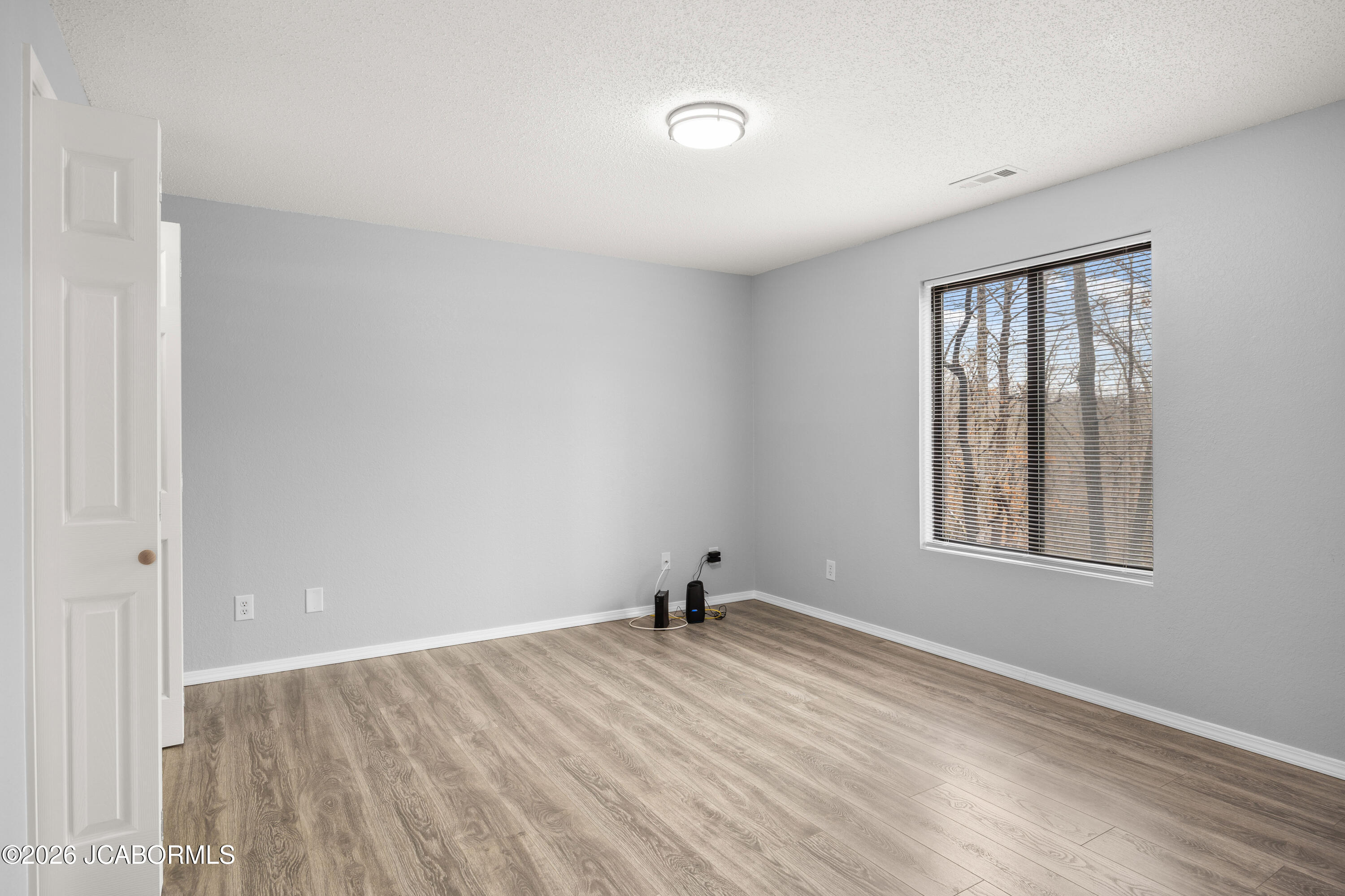 434 Cherokee Road Four Seasons, MO 65049 - Photo 34 of 51 Gallery Image 34