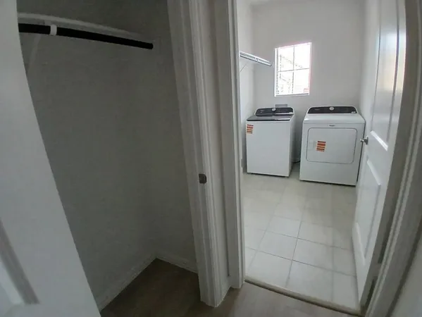 $2,700 | 600 Clover Crk Drive, McKinney, TX 75071