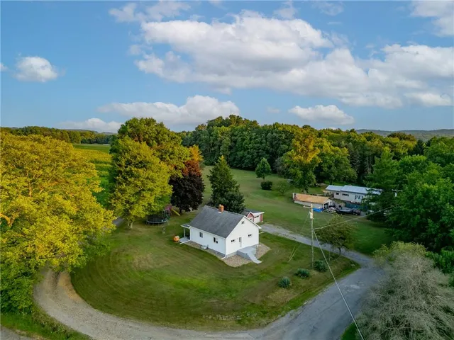 $235,000 | 573 Claytonia Road, Slippery Rock, PA 16057