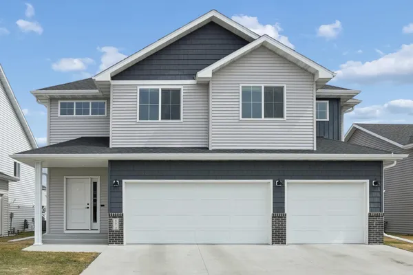 $444,900 | 6612 28th Street South, Fargo, ND 58104