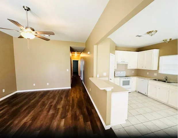 $1,595 | 9518 Ashville Drive, Unit A, Houston, TX 77051