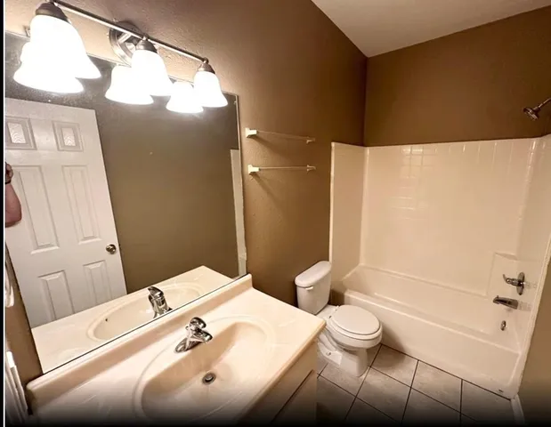 $1,595 | 9518 Ashville Drive, Unit A, Houston, TX 77051