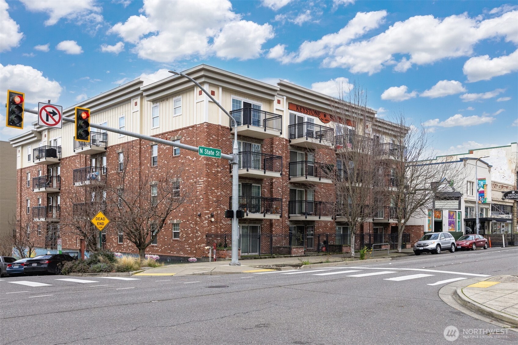 1001 North State Street, Unit 209 Bellingham, WA 98225 - Photo 2 of 33