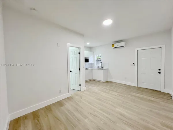 $1,650 | 2480 Northwest 96th Street, Unit B, Miami, FL 33147