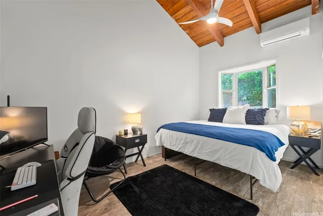 $3,225,000 | 610 Milokai Street, Kailua, HI 96734