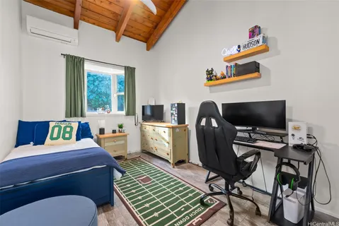 $3,225,000 | 610 Milokai Street, Kailua, HI 96734