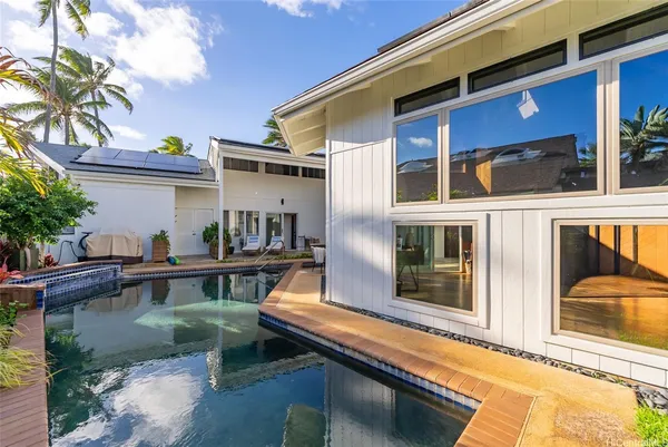a house view with a outdoor space