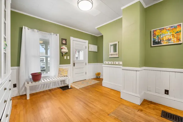 $349,900 | 69 Main Street, Colebrook, NH 03576