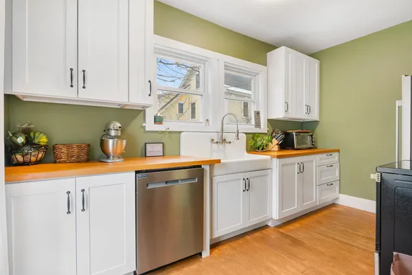 $349,900 | 69 Main Street, Colebrook, NH 03576