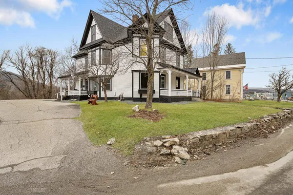 $359,900 | 69 Main Street, Colebrook, NH 03576